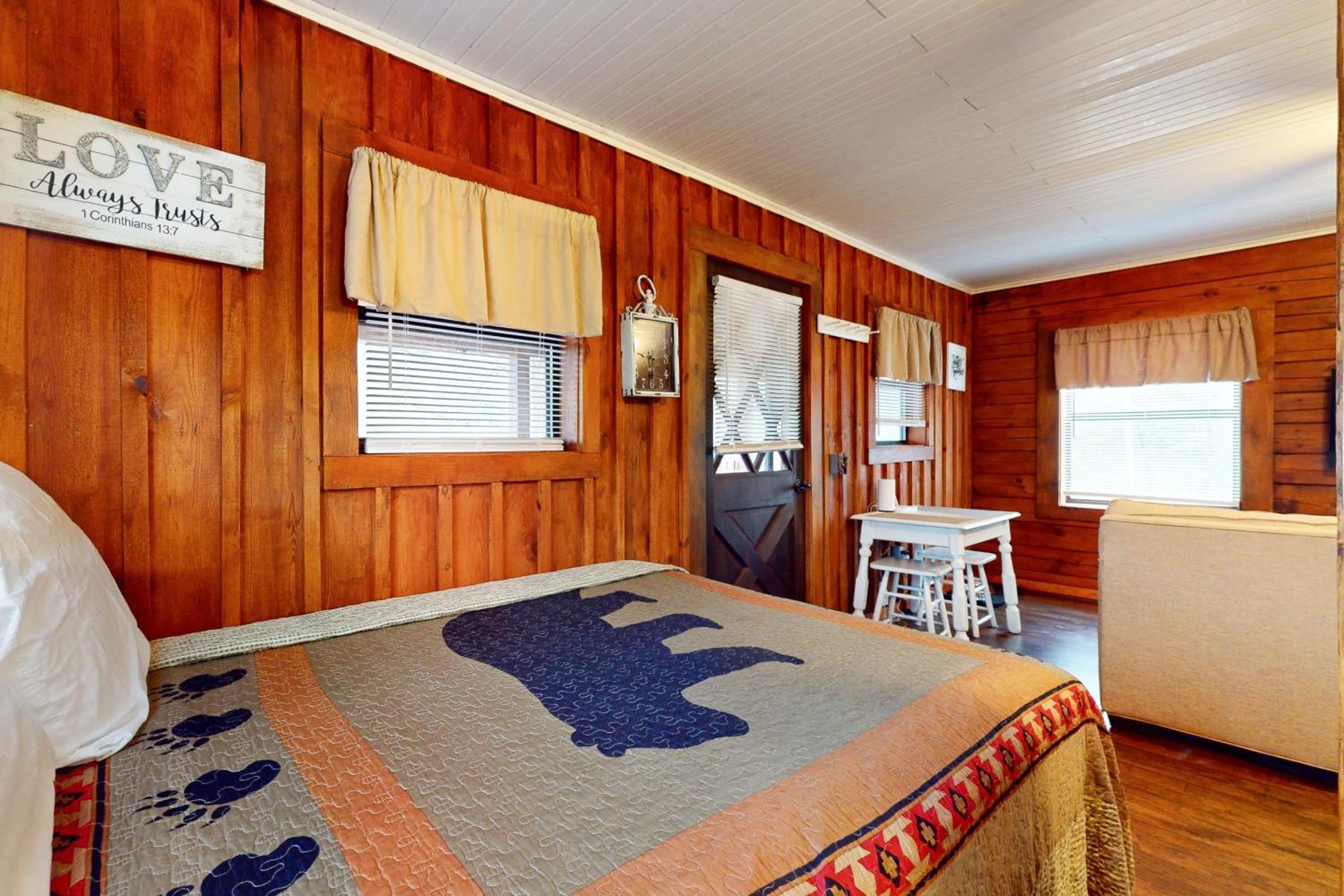 Cozy Cabin Sevierville Exterior photo